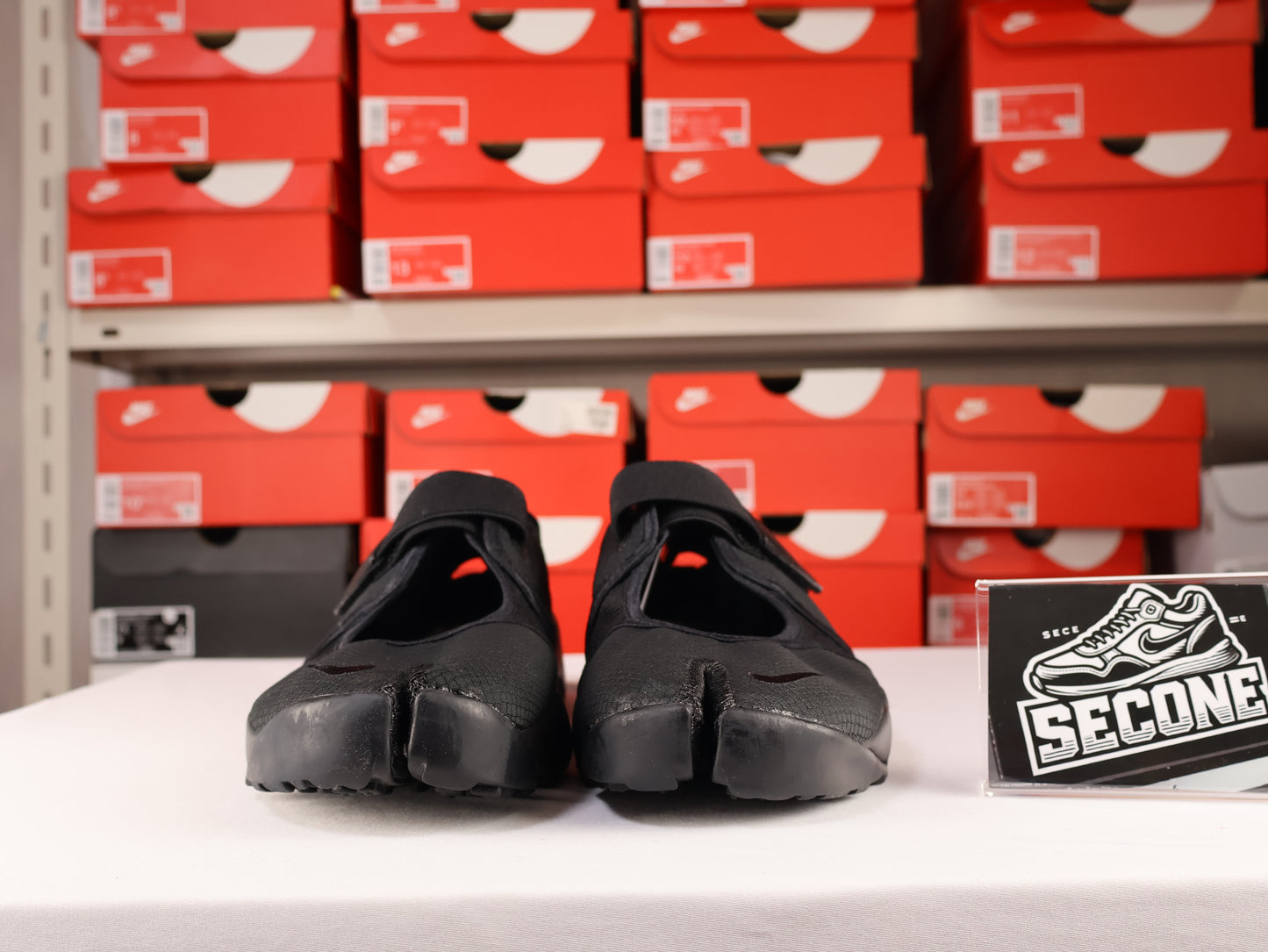 Nike WMNS Air Rift Breathe Triple Black DN1338-004